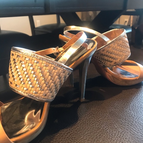 Coach high heeled sandals - Picture 3 of 3